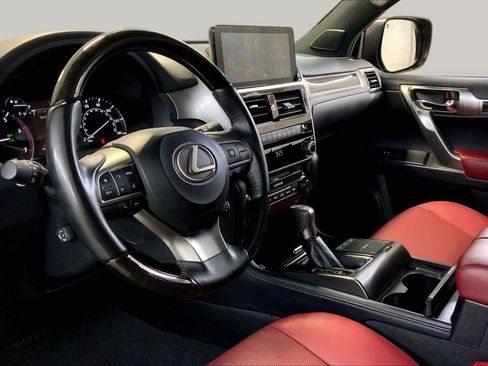 Used 2023 Lexus GX 460 Premium w/ Premium Package AWD/4WD image 17