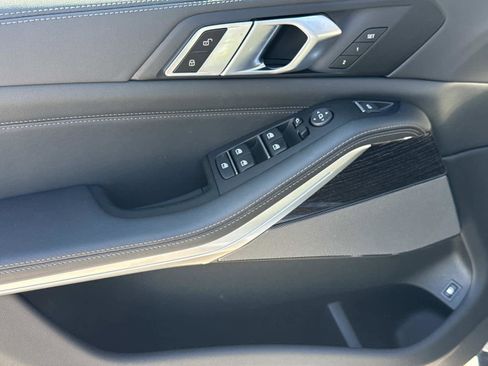 New 2026 BMW X5 xDrive50e w/ Executive Package image 27