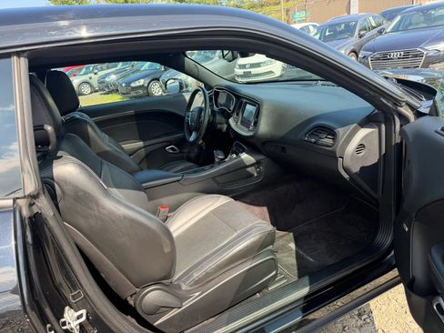 Used 2017 Dodge Challenger GT w/ Driver Convenience Group AWD/4WD image 25