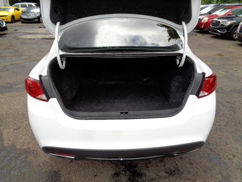 Used 2015 Chrysler 200 S image 26