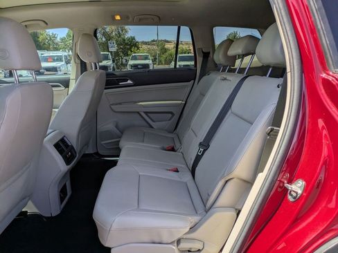 Used 2019 Volkswagen Atlas SE w/ Panoramic Sunroof Package FWD image 25