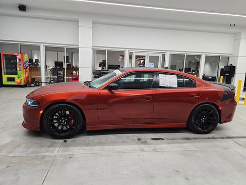 Used 2023 Dodge Charger Scat Pack w/ Daytona Edition Group RWD image 3