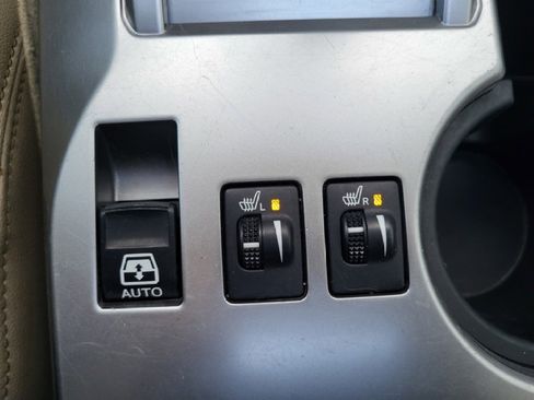 Used 2017 Toyota 4Runner Limited image 17