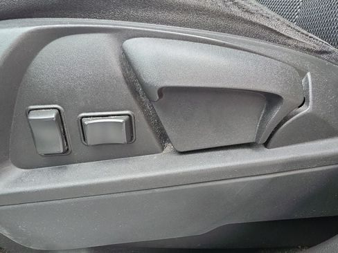 Used 2017 GMC Terrain SLE FWD image 15