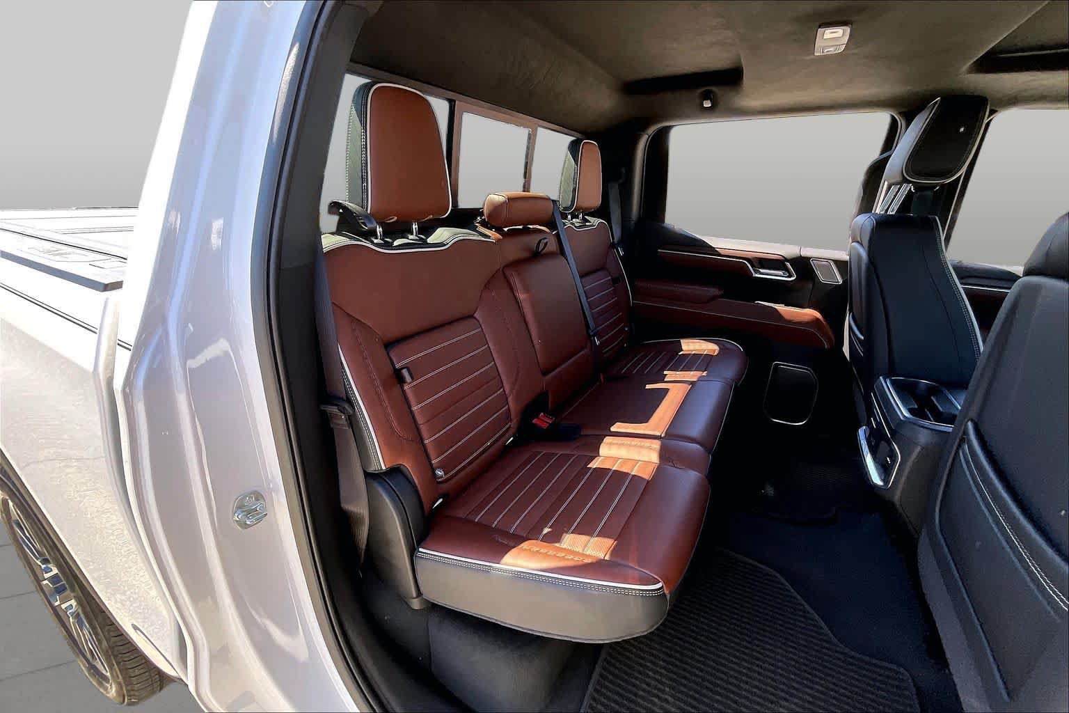 Used 2025 GMC Sierra 1500 Denali Ultimate AWD/4WD image 21