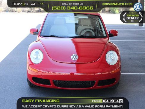 Used 2006 Volkswagen Beetle Coupe w/ Package 1 image 2