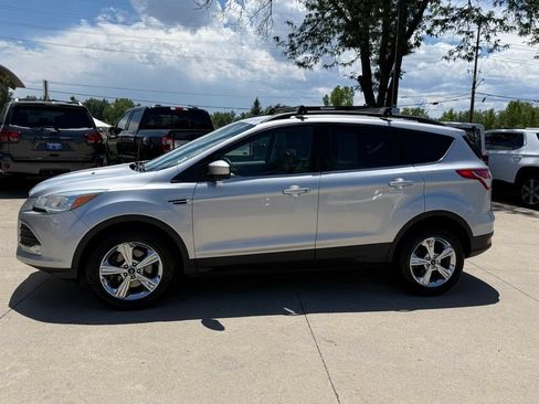 Used 2015 Ford Escape SE w/ Equipment Group 201A AWD/4WD image 7