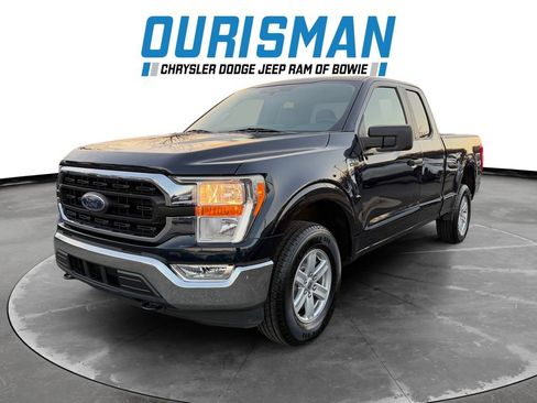 Used 2022 Ford F150 XLT image 2