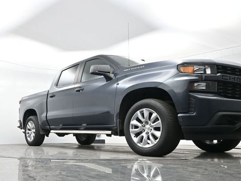 Used 2021 Chevrolet Silverado 1500 Custom image 9