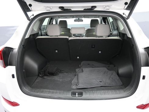 Used 2017 Hyundai Tucson Sport image 21