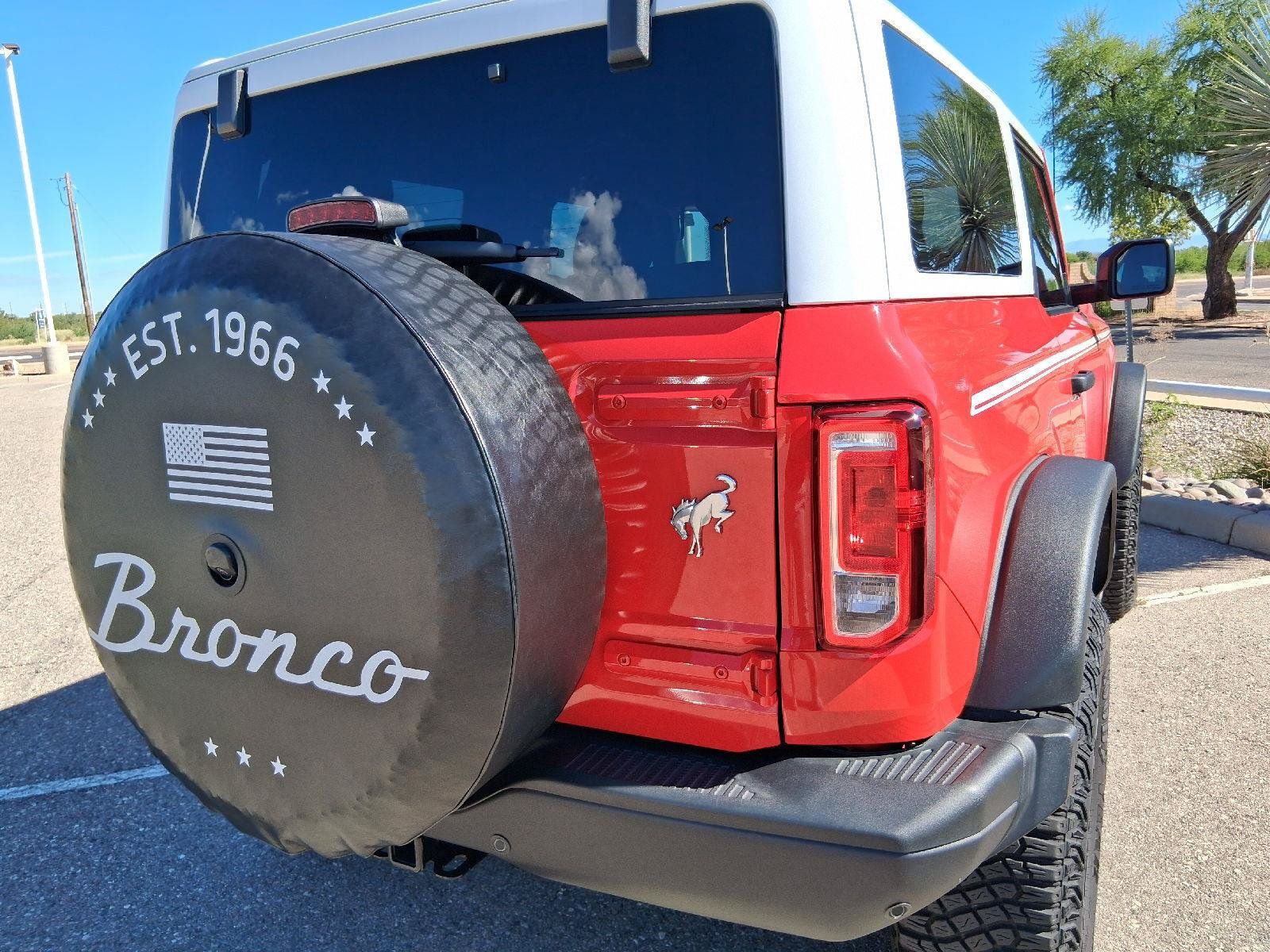Used 2024 Ford Bronco Heritage Edition AWD/4WD image 12