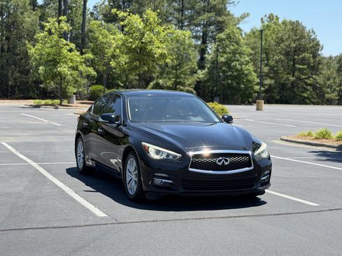 Used 2015 INFINITI Q50 Premium w/ Navigation Package AWD/4WD image 1