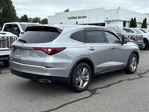 Used 2023 Acura MDX SH-AWD image 2
