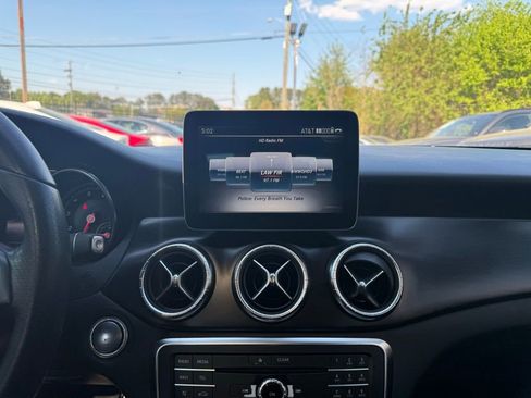 Used 2017 Mercedes-Benz CLA 250 4MATIC image 23