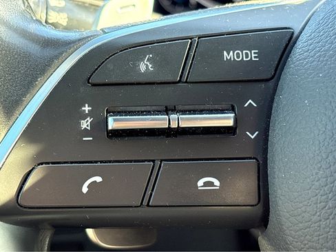 Used 2021 Hyundai Sonata Limited image 19