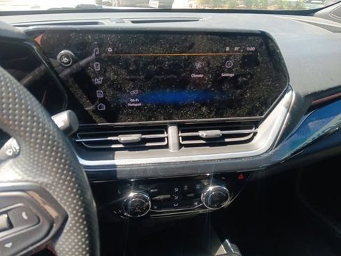 Used 2024 Chevrolet Trax RS w/ Driver Confidence Package FWD image 6