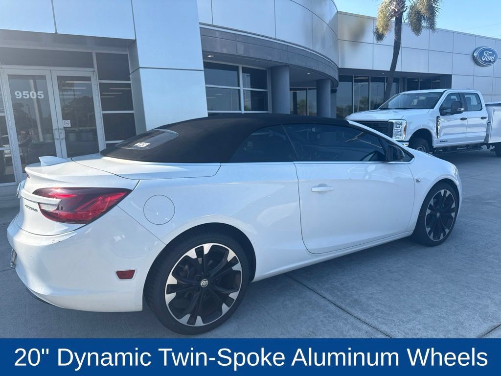 Used 2018 Buick Cascada Sport Touring w/ Dark Effects Package FWD image 9