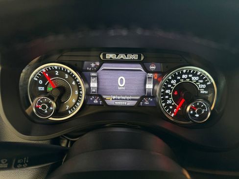Used 2022 RAM 1500 Big Horn AWD/4WD image 16