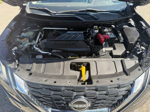 Used 2023 Nissan Rogue S FWD image 25