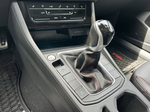 New 2026 Volkswagen Jetta GLI Autobahn FWD image 21