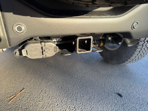 New 2025 Ford Bronco Heritage Edition image 6