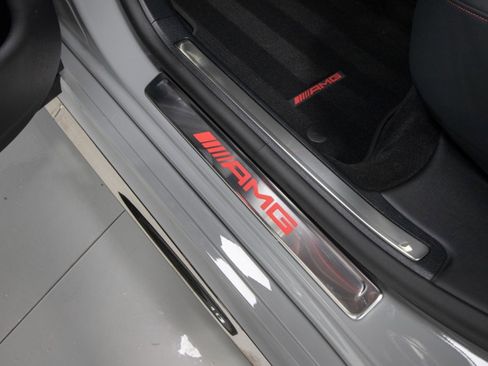 Used 2024 Mercedes-Benz S 63 AMG S image 44