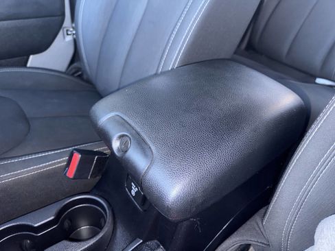 Used 2016 Jeep Wrangler Sahara w/ Dual Top Group image 28