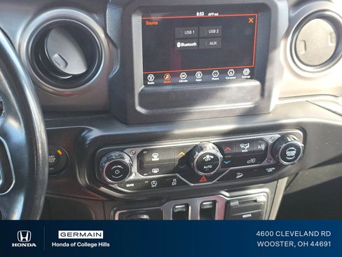 Used 2020 Jeep Wrangler Sport AWD/4WD image 11
