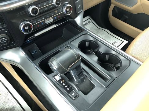 Used 2021 Ford F150 Lariat image 18