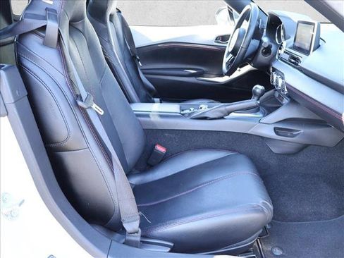 Used 2016 MAZDA MX-5 Miata Grand Touring RWD image 24