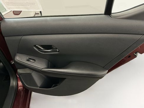 Used 2024 Nissan Sentra SV image 30