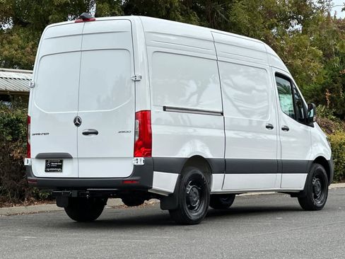 New 2026 Mercedes-Benz Sprinter 2500 image 3