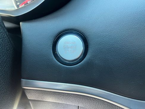 Used 2018 Kia Stinger GT2 image 31