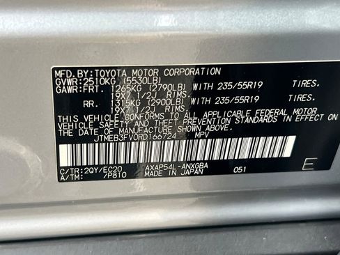 Certified 2024 Toyota RAV4 XSE w/ Weather Package AWD/4WD image 29