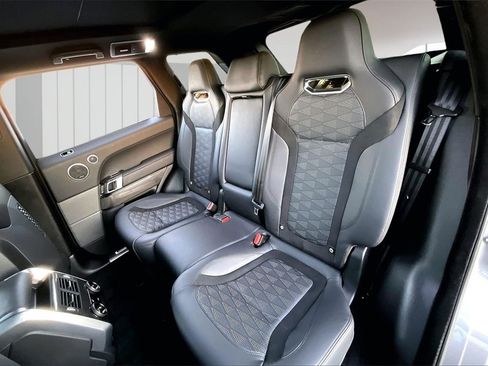Used 2022 Land Rover Range Rover Sport SVR image 20