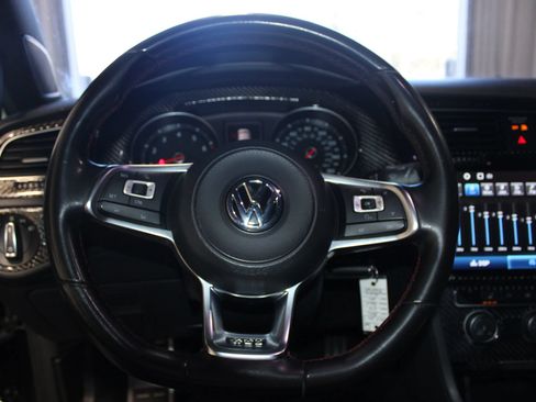 Used 2017 Volkswagen GTI S FWD image 12