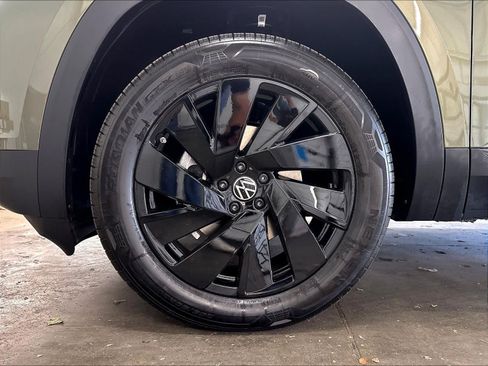 New 2026 Volkswagen Atlas SE AWD/4WD image 13