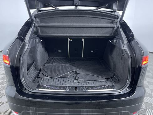 Used 2020 Jaguar F-PACE Prestige image 25