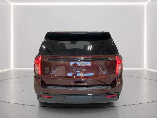 Used 2023 Chevrolet Tahoe Z71 w/ Luxury Package AWD/4WD image 4