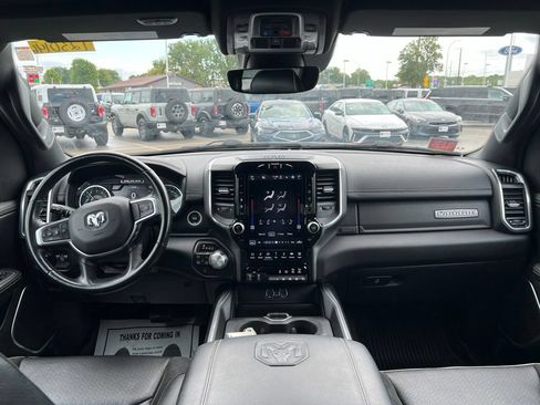 Used 2023 RAM 1500 Laramie AWD/4WD image 13
