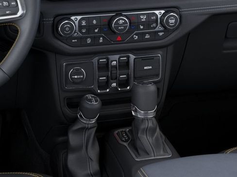 New 2026 Jeep Wrangler Unlimited Sahara AWD/4WD image 24