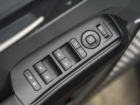 Used 2026 Kia EV9 Light RWD image 45