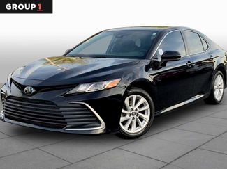 Used 2022 Toyota Camry LE video 1
