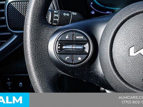 Used 2025 Kia Soul LX w/ LX Technology Package image 27