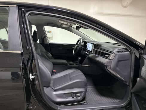 Used 2026 Toyota Camry XLE AWD/4WD image 21