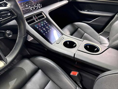 Used 2025 Porsche Taycan Turbo AWD/4WD image 19