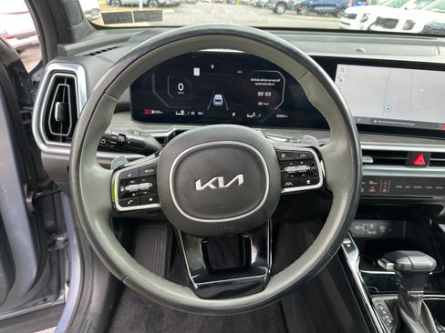Used 2024 Kia Sorento SX Prestige w/ Sage Leather Package AWD/4WD image 43