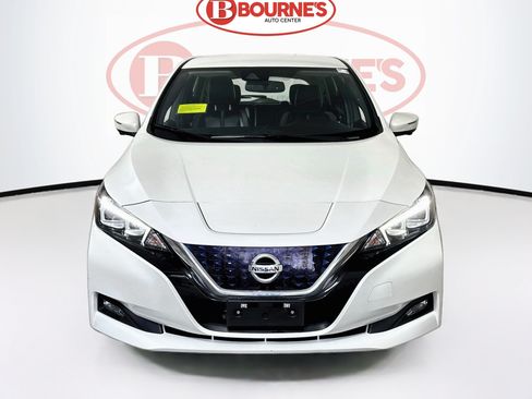 Used 2018 Nissan Leaf SL w/ SL Technology Package FWD image 6