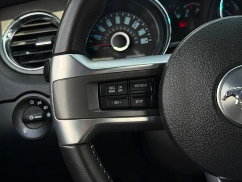 Used 2014 Ford Mustang Coupe w/ V6 Performance Package RWD image 7