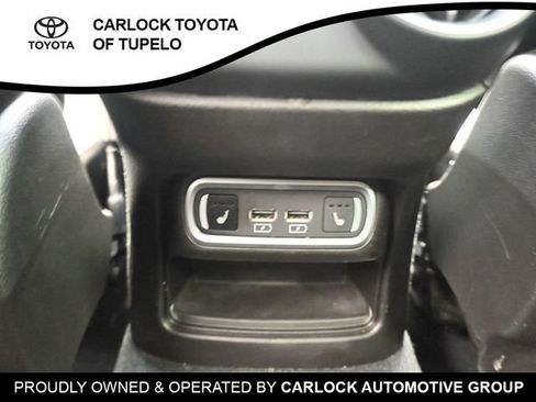 Used 2022 Alfa Romeo Stelvio Sprint image 23